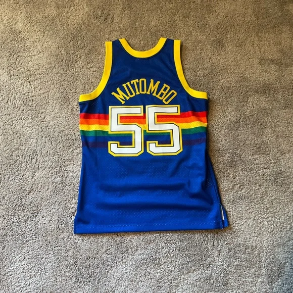 Dikembe Mutombo Jersey - Picture 3 of 8